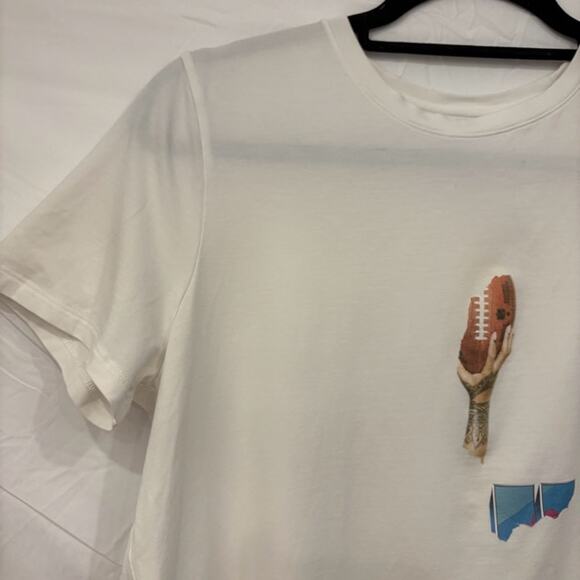 Lululemon Love Tee‎ II FLAWED Curved Hem Crewneck White Size 8 Short Sleeve - Picture 2 of 6